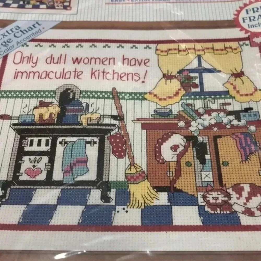 Stitchables cross stitch kit‎ Only Dull Women - Picture 2 of 6